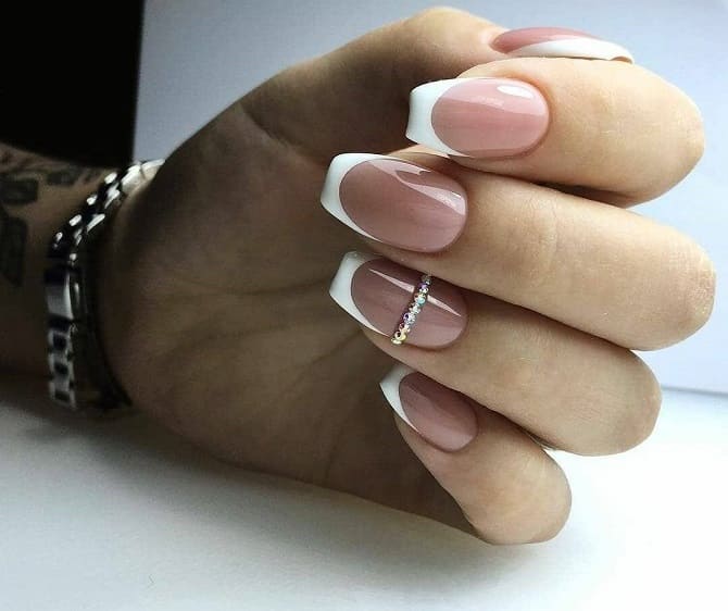 The most feminine manicure ideas for spring 2022 11