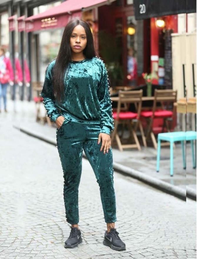 Velvet tracksuit is back in fashion – what to wear it with in spring 2022 2
