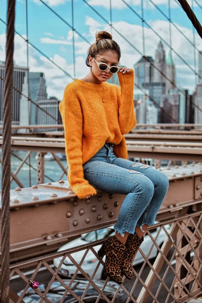 Як носити базовий светр цієї весни: модні образи 2022 13