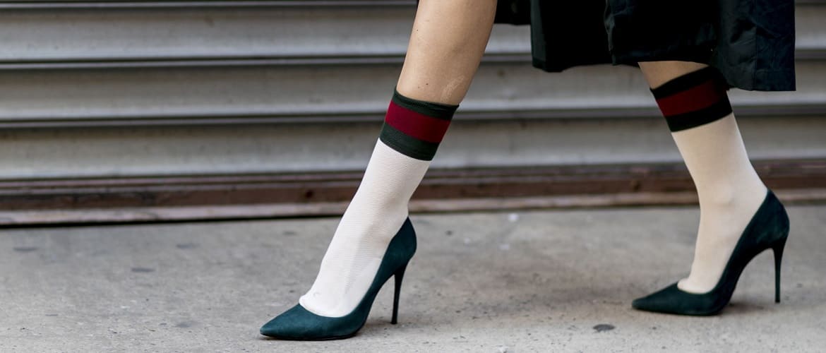 Жіночі шкарпетки – як носити та з чим поєднувати у 2022 році