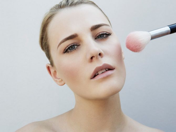 Top 9 Make-up-Fehler, die Ihr Gesicht altern lassen 8