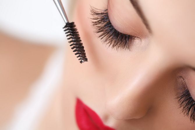 How to choose mascara: professional advice 3