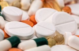Как быстро купить лекарства и медтехнику в интернет-аптеке?