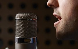 Почему мы ненавидим звук собственного голоса?