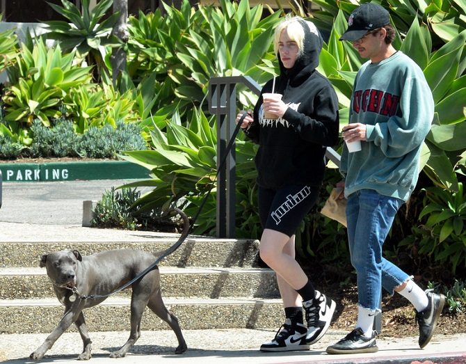 Billie Eilish hat ihren Freund wegen Betrugsgerüchten verlassen 2