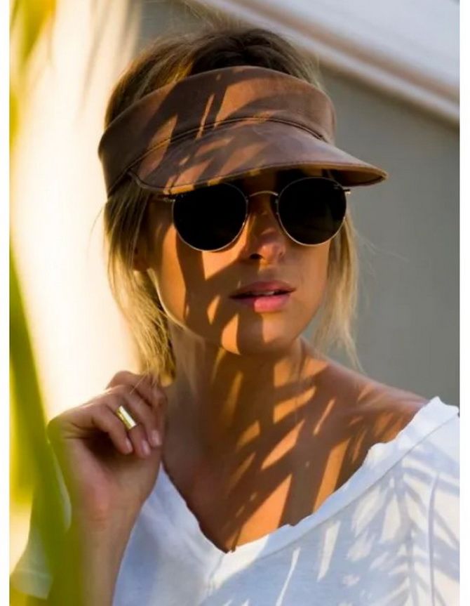 In hot weather, a must: summer hats to wear in 2022 15