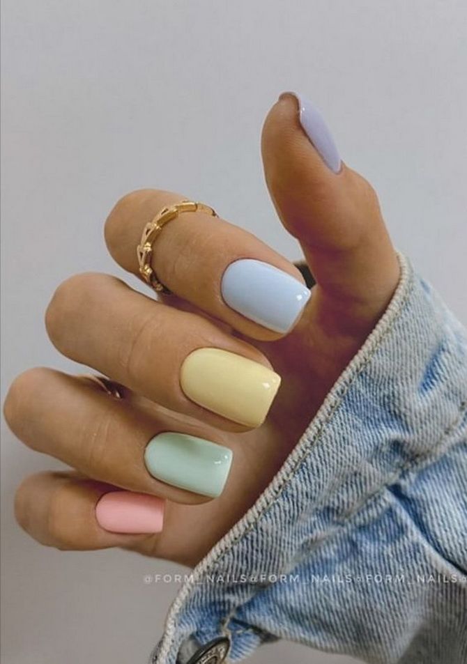 Summer manicure in pastel colors: nail design ideas 16