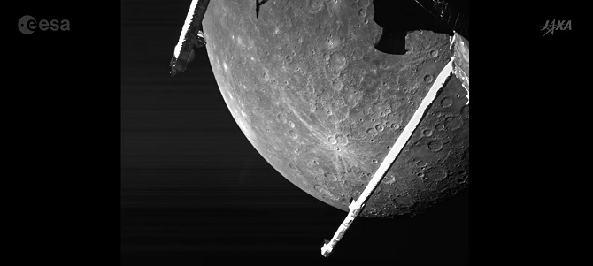 The BepiColombo spacecraft approached Mercury by 200 km and took new pictures of the planet 2