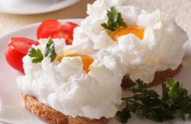 Рецепт яєць Орсіні – улюблений хмарний сніданок Клода Моне