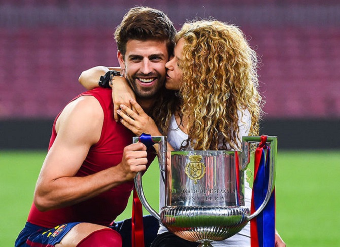 Shakira broke up with Gerard Pique because of his cheating 3