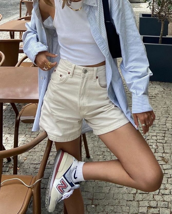 Denim shorts for summer 2023: 4 trendy styles 3