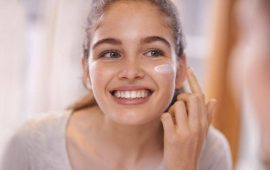 Догляд за шкірою обличчя підлітка: 4 простих кроки
