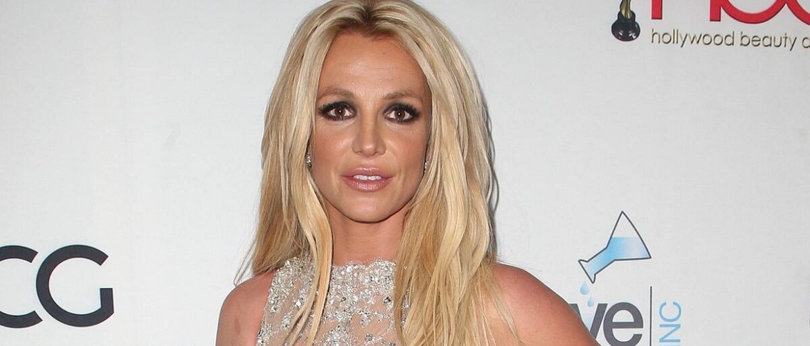 Britney Spears to record duet with Elton John