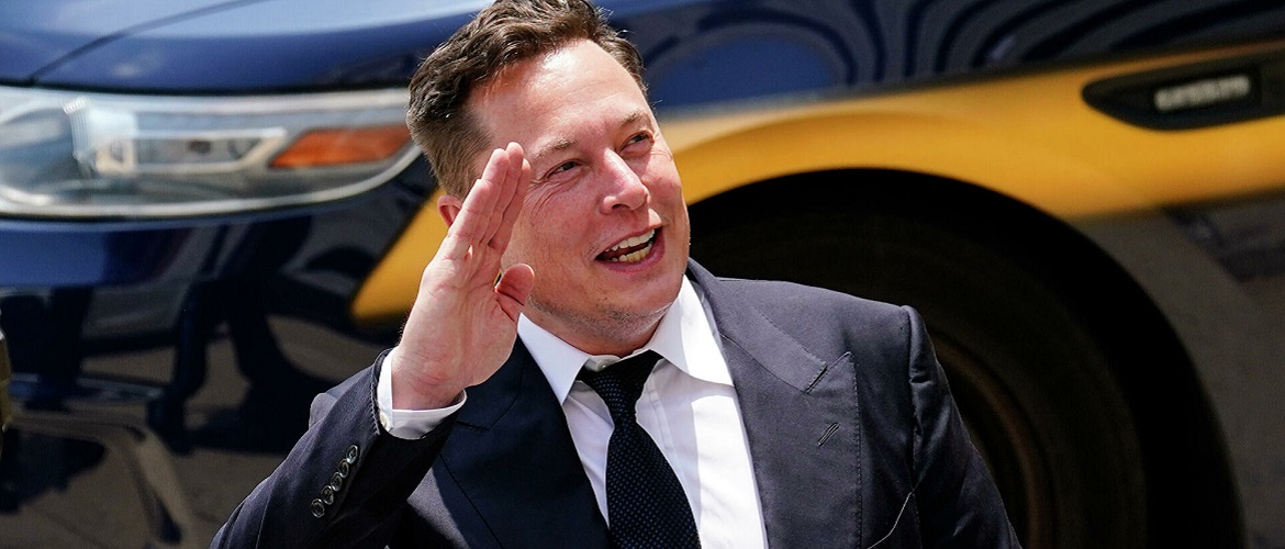 Die Mitarbeiterin von Elon Musk brachte heimlich Zwillinge zur Welt