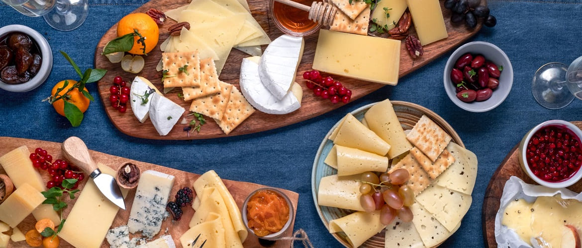 Какой сыр выбрать на праздничный стол: лучшие виды для гурманов