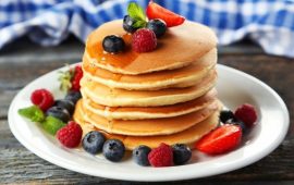 Рецепт панкейков в домашних условиях: пышный и вкусный завтрак