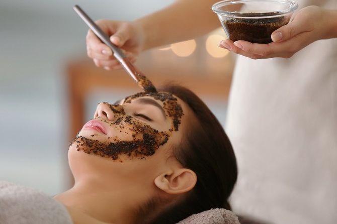 Top 6 miraculous benefits of coffee face masks 5