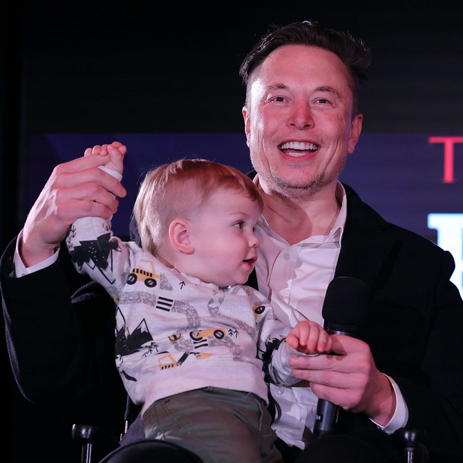 “I am doing my best in the fight against depopulation”: Musk commented on the birth of twins 3