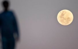 When is the Full Moon in August 2022?
