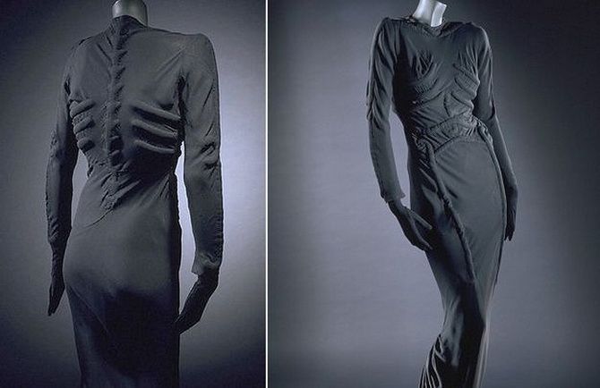 Fashion-анатомия от Schiaparelli: аксессуары и детали одежды в виде частей тела 9