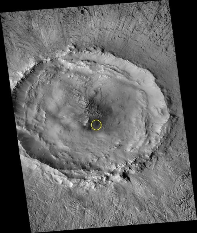 Космический аппарат показал фантастические снимки песчаных дюн Марса 2