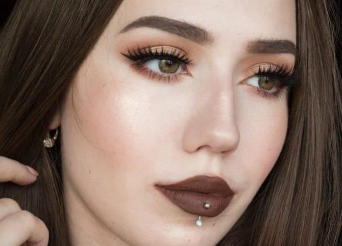 Chocolate lips are back in fashion: how this trend looks today 8