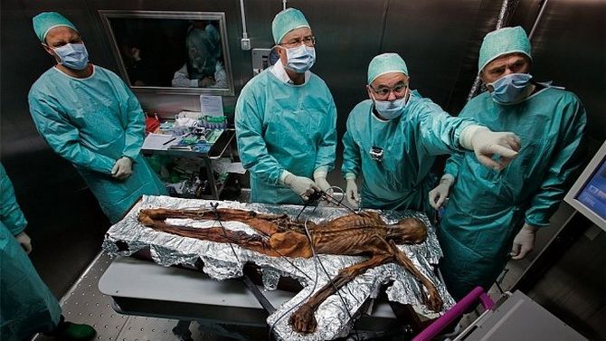 Eismumie Ötzi: 61 Tattoos, ein hartes Leben und ein heimtückischer Mord 3