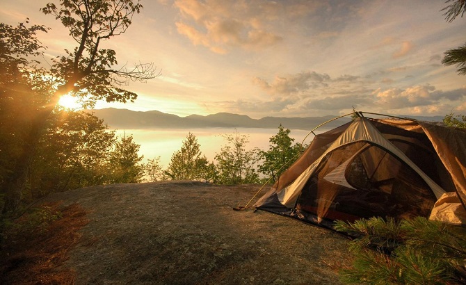 Какими бывают палатки: их основные виды и преимущества 1