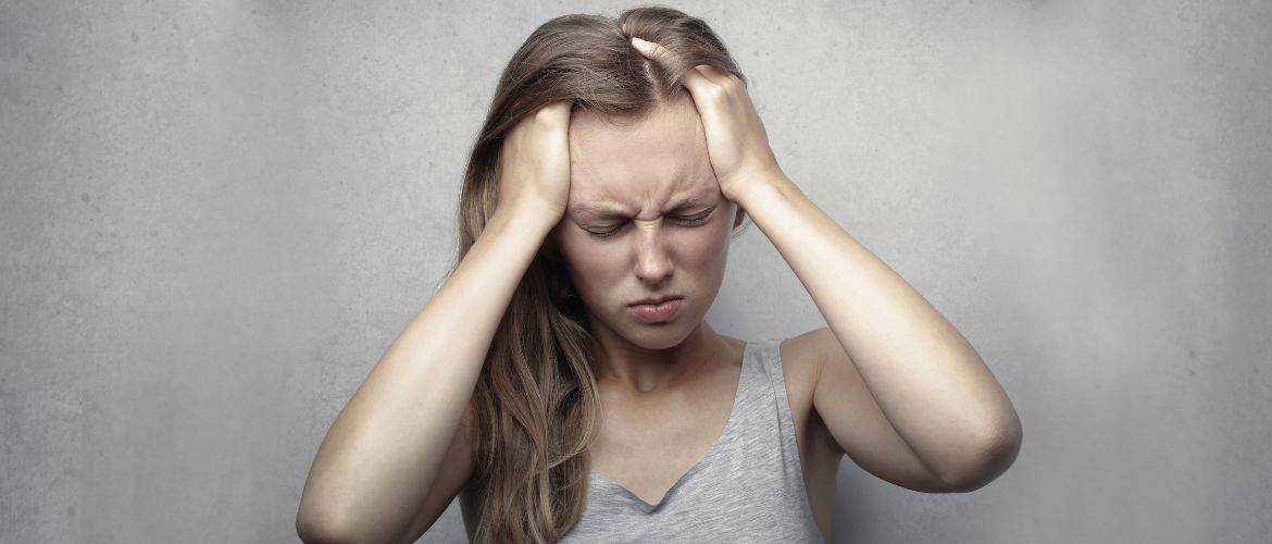 Для метеочувствительных: 6 способов предотвратить головную боль