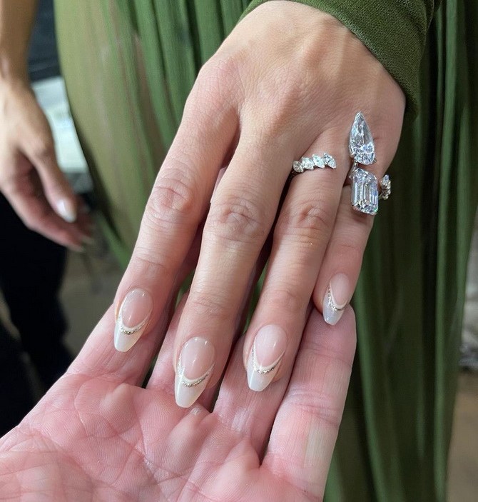 Double french nail art: the most stylish manicure of 2022 27