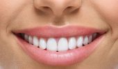 Протезирование зубов: особенности и его виды
