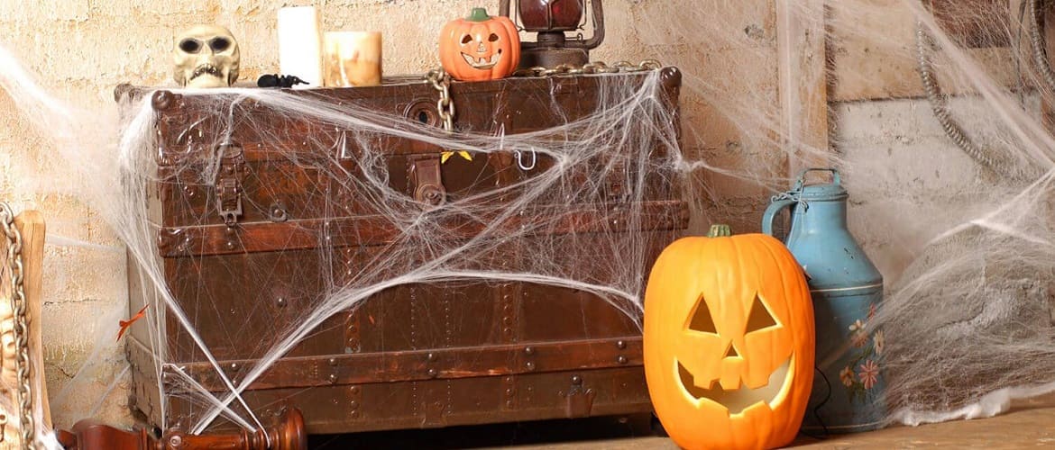 How to make a photo zone for Halloween with your own hands