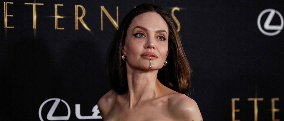 Angelina Jolie verklagt Brad Pitt und wirft ihm häusliche Gewalt vor