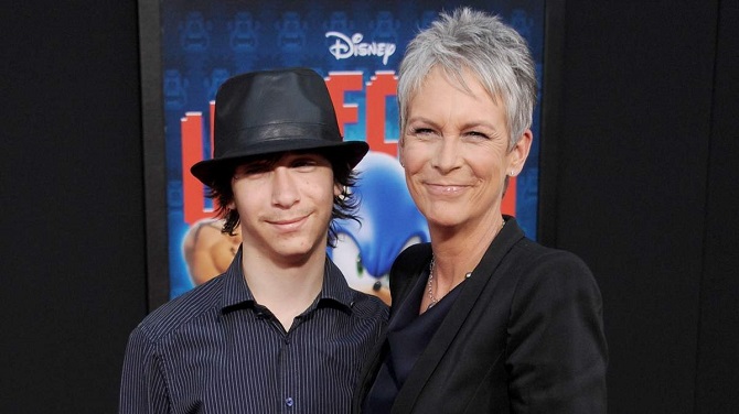 Jamie Lee Curtis makes first public appearance with her daughter who had a sex change 2
