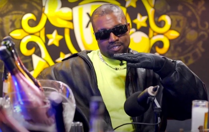 Kanye West wird von der Familie von George Floyd verklagt 2