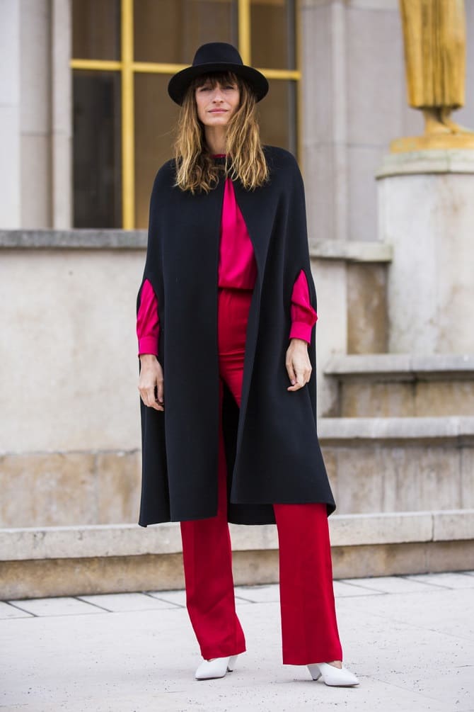 Was trägt man im Herbst 2022 zum Cape: stylische Looks 4