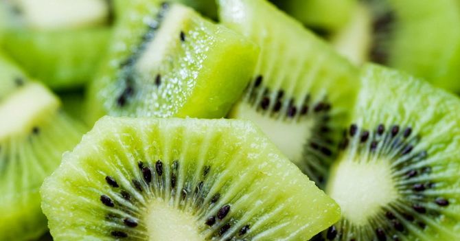 Radiant face: 4 benefits of kiwi for skin care 3