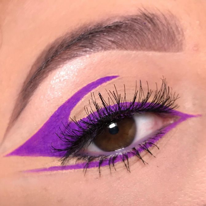 Осінні образи з фіолетовою підводкою для очей – пурпуровий, Very Peri, бузковий, лавандовий 24