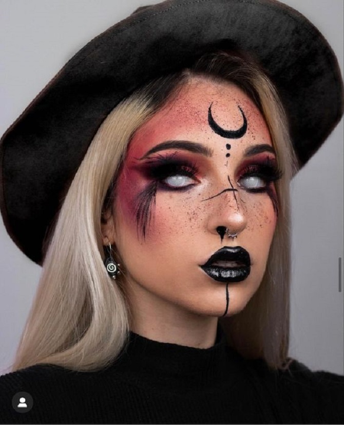 The image of a witch for Halloween: photo ideas for makeup and costumes 4