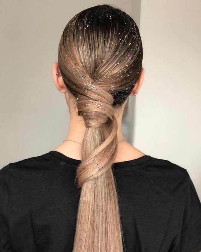 Hairstyles for the New Year 2023: shine on New Year’s Eve! 11