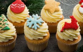 So dekorieren Sie Cupcakes für das neue Jahr mit Ihren eigenen Händen