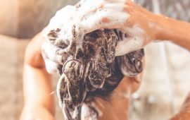 Reverse hair washing: who is it for and what is the essence of the new trend in hair care