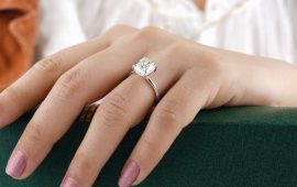 Особенности выбора кольца с бриллиантом: как подобрать роскошное украшение?