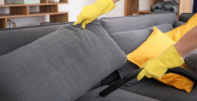 Как почистить диван в домашних условиях 3