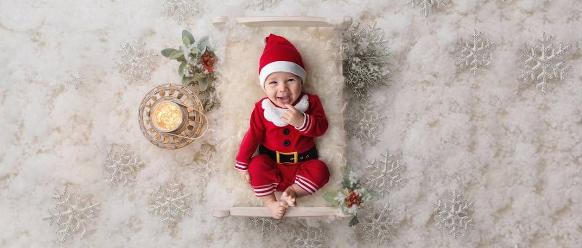 New Year’s photo session of a baby – ideas for touching baby photos