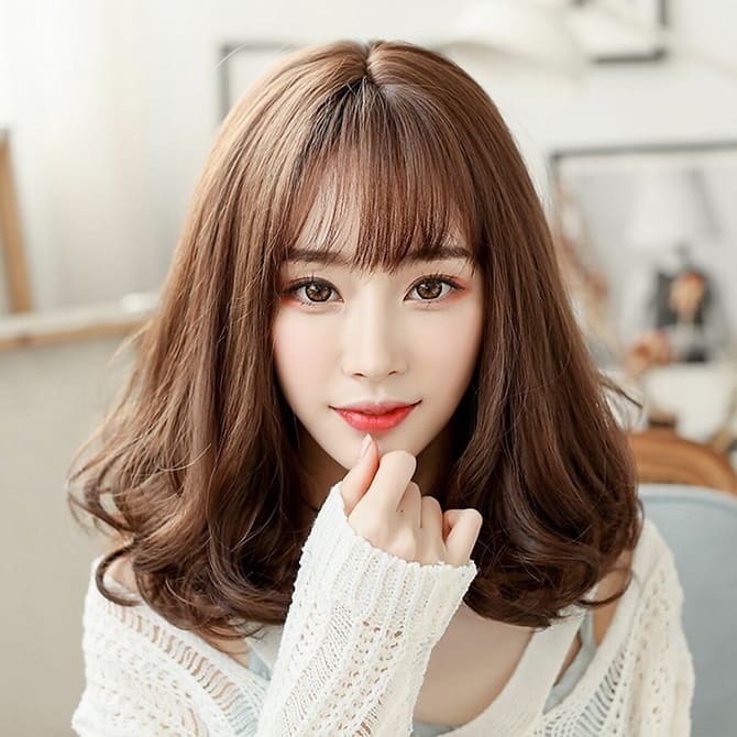 Korean bangs are in trend: who will suit and how to do it yourself? 10