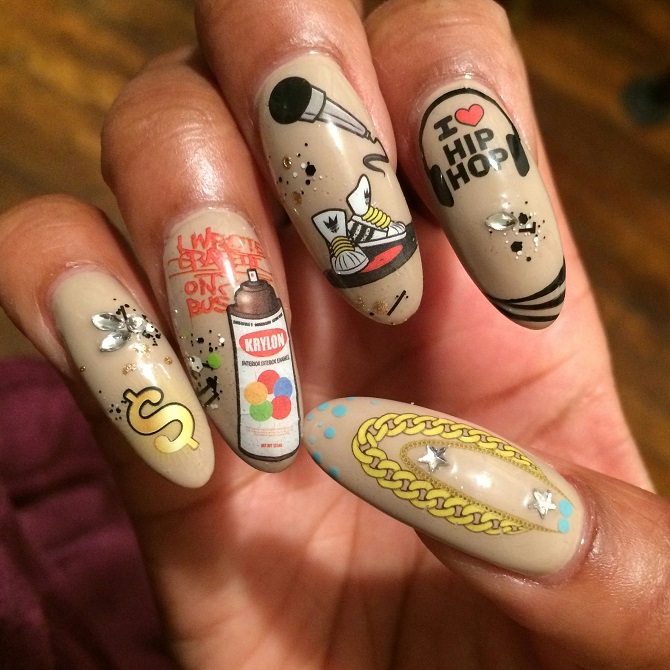 Comic book manicure 2023: what is this popular trend? 21