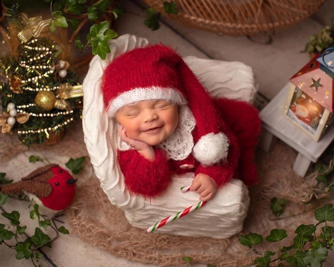 New Year’s photo session of a baby – ideas for touching baby photos 5