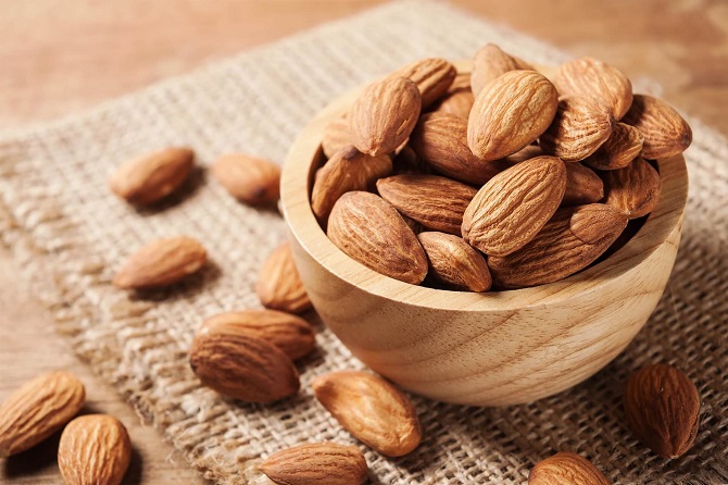 5 орехов и семян, которые помогут вам похудеть 2