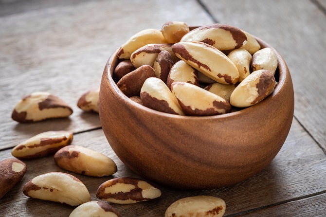 5 nuts and seeds that will help you lose weight 3